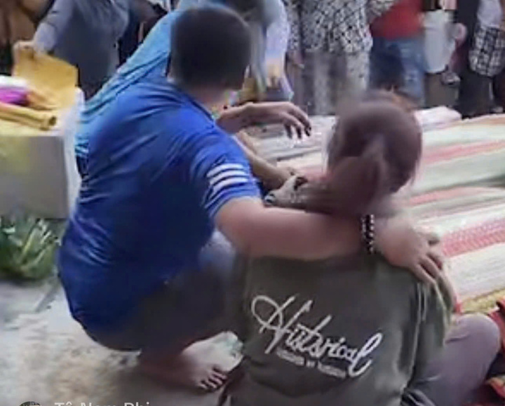 Xe kh&aacute;ch lao xuống vực ở L&acirc;m Đồng , nhiều người thương vong nghi&ecirc;m trọng - Ảnh 2.