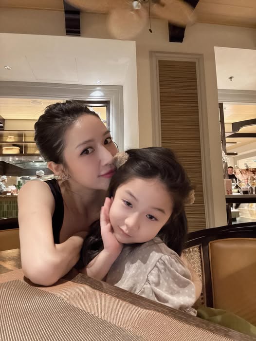 Hot girl Nhật ký Vàng Anh: Gác mọi sôi nổi thanh xuân, trọn vẹn thời gian bên gia đình - Ảnh 5. Hot girl Nhật ký Vàng Anh: Gác mọi sôi nổi thanh xuân, trọn vẹn thời gian bên gia đình - Ảnh 5.