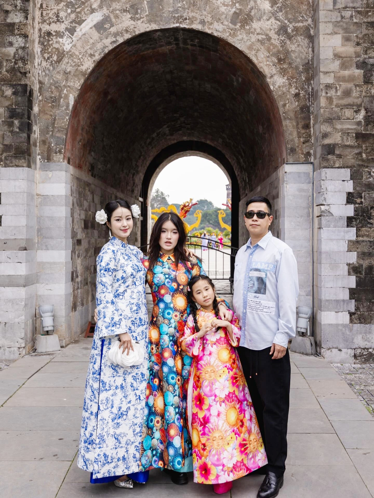 "Hot girl đời đầu" Mi V&acirc;n g&acirc;y bất ngờ bởi vẻ ngo&agrave;i trẻ trung v&agrave; cuốn h&uacute;t ở tuổi U40 - Ảnh 6.