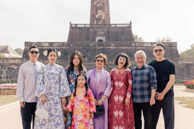 "Hot girl đời đầu" Mi V&acirc;n g&acirc;y bất ngờ bởi vẻ ngo&agrave;i trẻ trung v&agrave; cuốn h&uacute;t ở tuổi U40 - Ảnh 7.