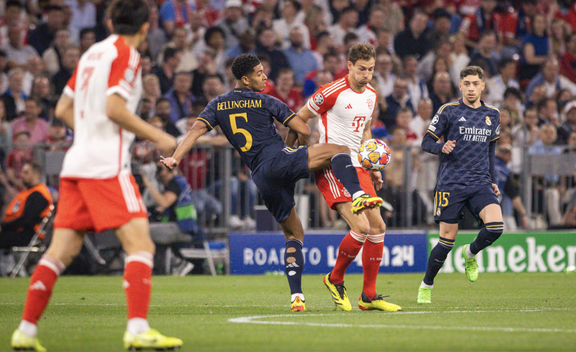 Cuộc đối đầu của "duy&ecirc;n nợ" - Ảnh 1.