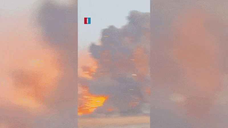 H&agrave;ng ng&agrave;n người lập "l&aacute; chắn sống", L&atilde;nh tụ Iran ph&aacute;t lệnh - H&eacute; lộ thế lực gọi dồn dập nửa đ&ecirc;m th&aacute;o ng&ograve;i xung đột - Ảnh 5.