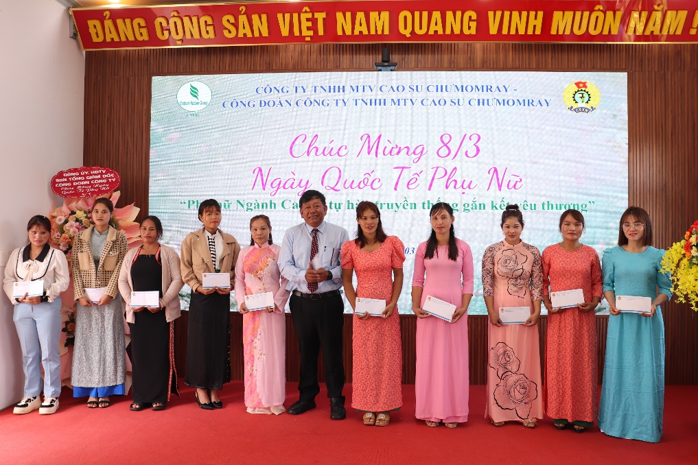 C&ocirc;ng đo&agrave;n Cao su Việt Nam v&agrave; vai tr&ograve; chăm lo người lao động năm 2026 - Ảnh 8.