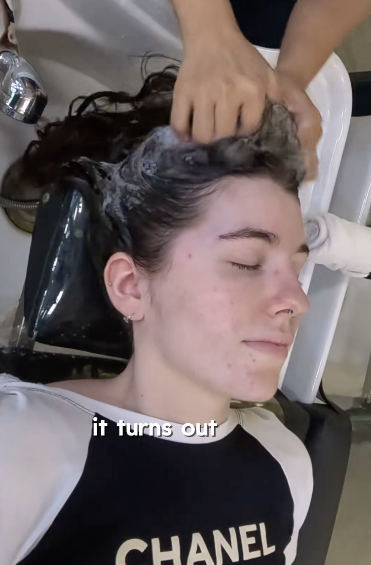 Dịch vụ 60 ph&uacute;t ở Việt Nam được kh&aacute;ch T&acirc;y truyền tai &ldquo;sướng như vua ch&uacute;a&rdquo;, nước ngo&agrave;i c&oacute; tiền cũng chẳng được hưởng- Ảnh 3.