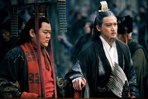 3 lần Lưu Thiện nói ít mà khiến người nghe sững lại: Gia Cát Lượng chột dạ, Tư Mã Chiêu cũng bị qua mặt - Ảnh 2.