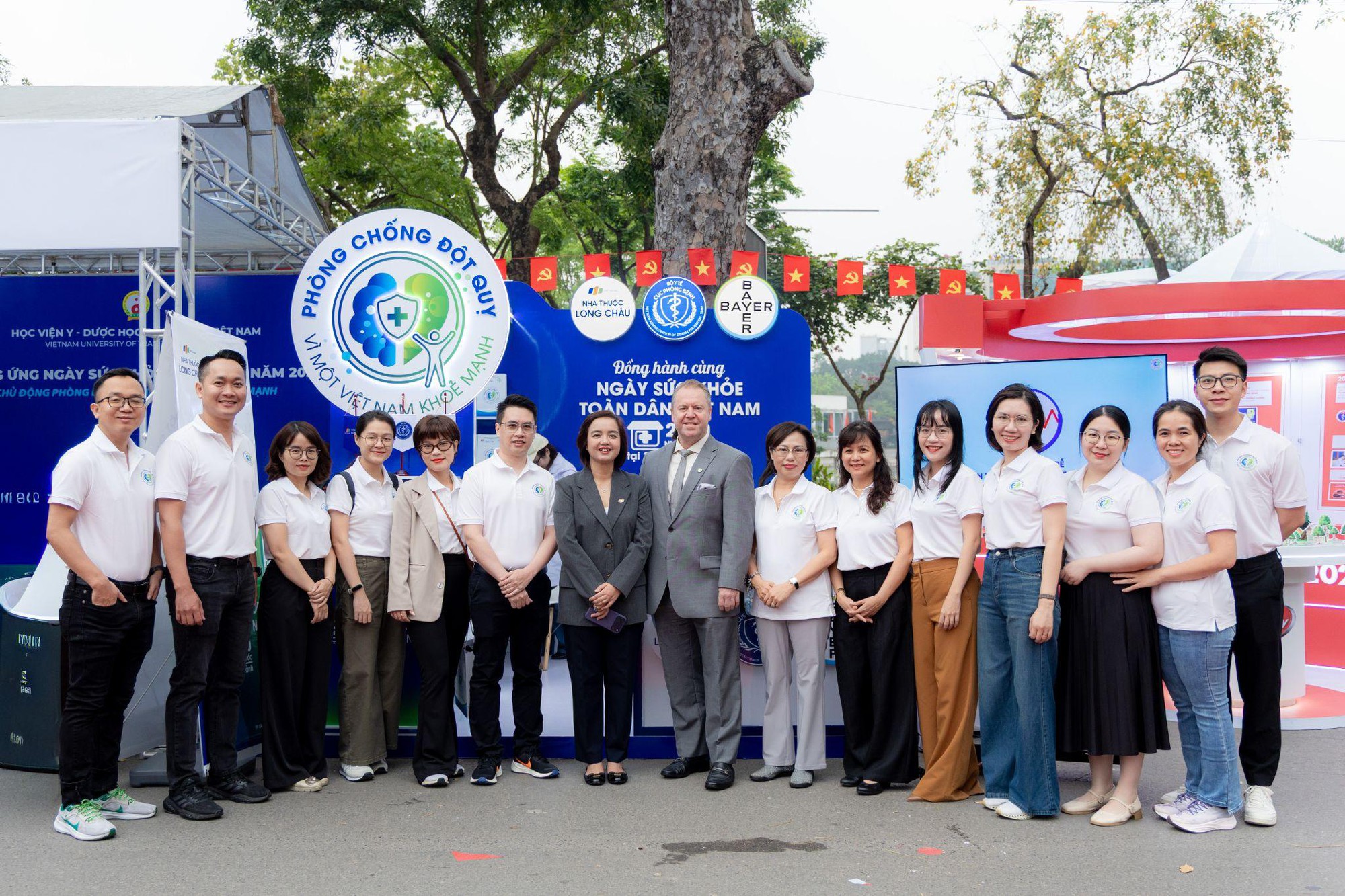 Hệ thống nhà thuốc phát huy thúc đẩy chủ động phòng đột quỵ - Ảnh 4.