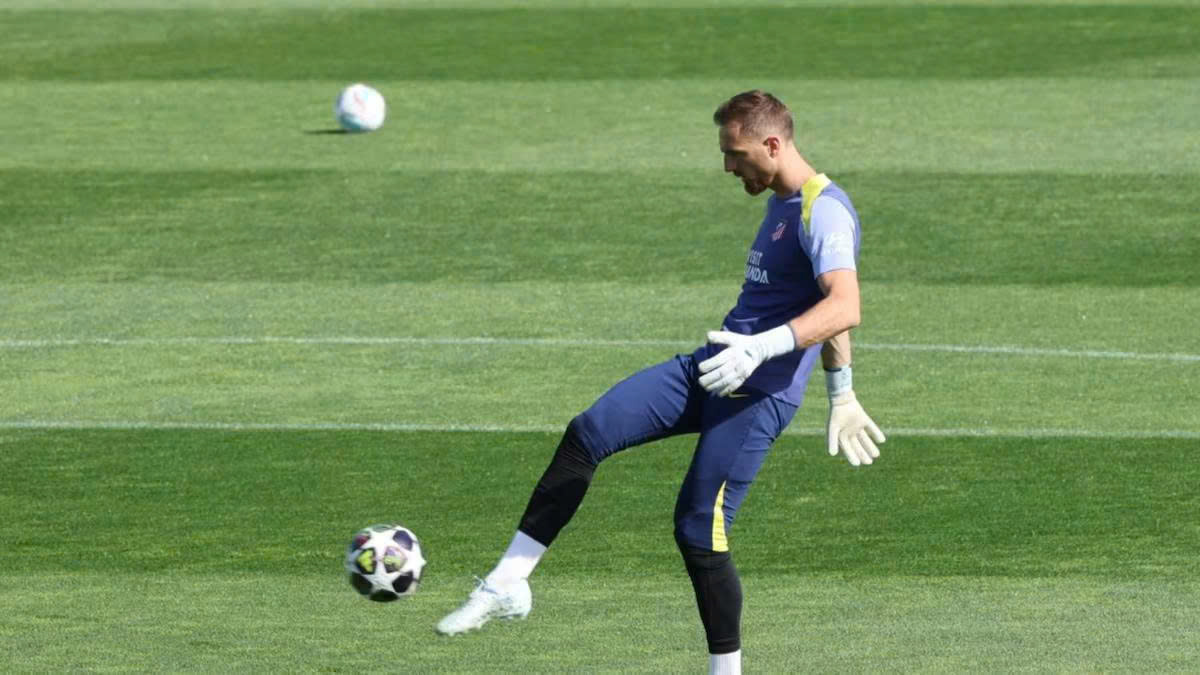 Atletico Madrid củng cố lực lượng trước trận derby T&acirc;y Ban Nha - Ảnh 1.