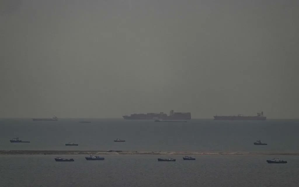 Nga, Trung Quốc phủ quyết nghị quyết của Li&ecirc;n hợp quốc về eo biển Hormuz - Ảnh 1.