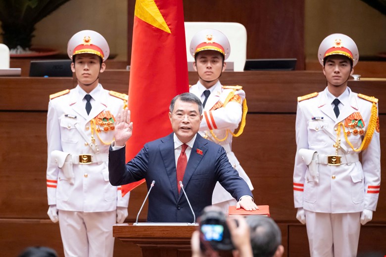 Những th&agrave;nh vi&ecirc;n Ch&iacute;nh phủ 7x nhiệm kỳ 2026 - 2031 v&agrave; vai tr&ograve; của họ trong Ph&aacute;t triển đất nước - Ảnh 1.