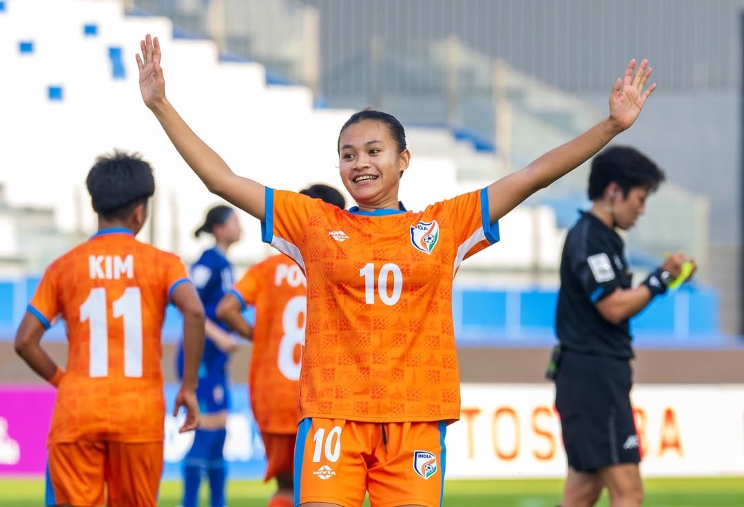 Asian Cup: Nhận “món quà” từ đội bóng xứ tỷ dân, tuyển Việt Nam vào tứ kết theo kịch bản không tưởng - Ảnh 1. Asian Cup: Nhận “món quà” từ đội bóng xứ tỷ dân, tuyển Việt Nam vào tứ kết theo kịch bản không tưởng - Ảnh 1.