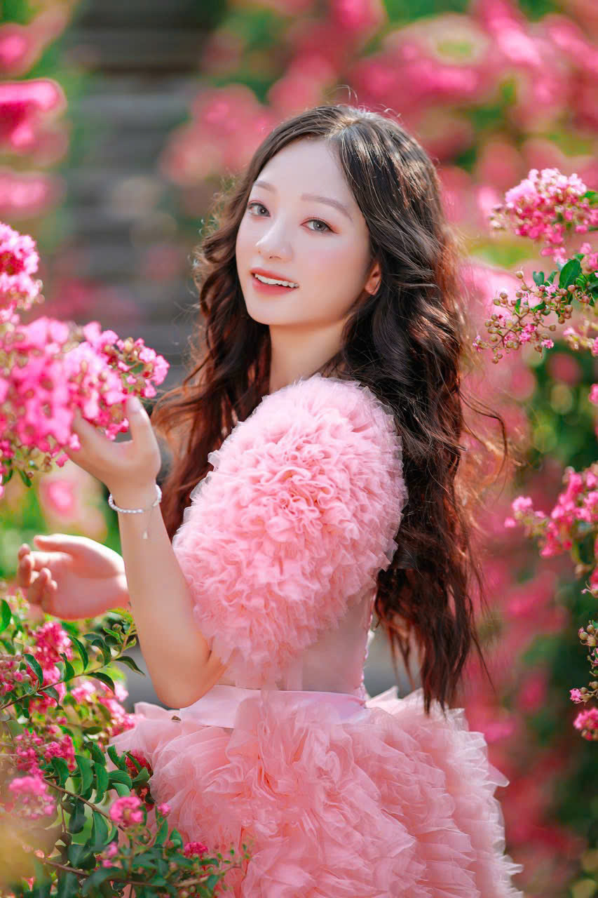 Tố Uy&ecirc;n n&oacute;i g&igrave; sau khi đoạt giải &aacute; hậu Hoa hậu Văn ho&aacute; Việt Nam 2026? - Ảnh 5.