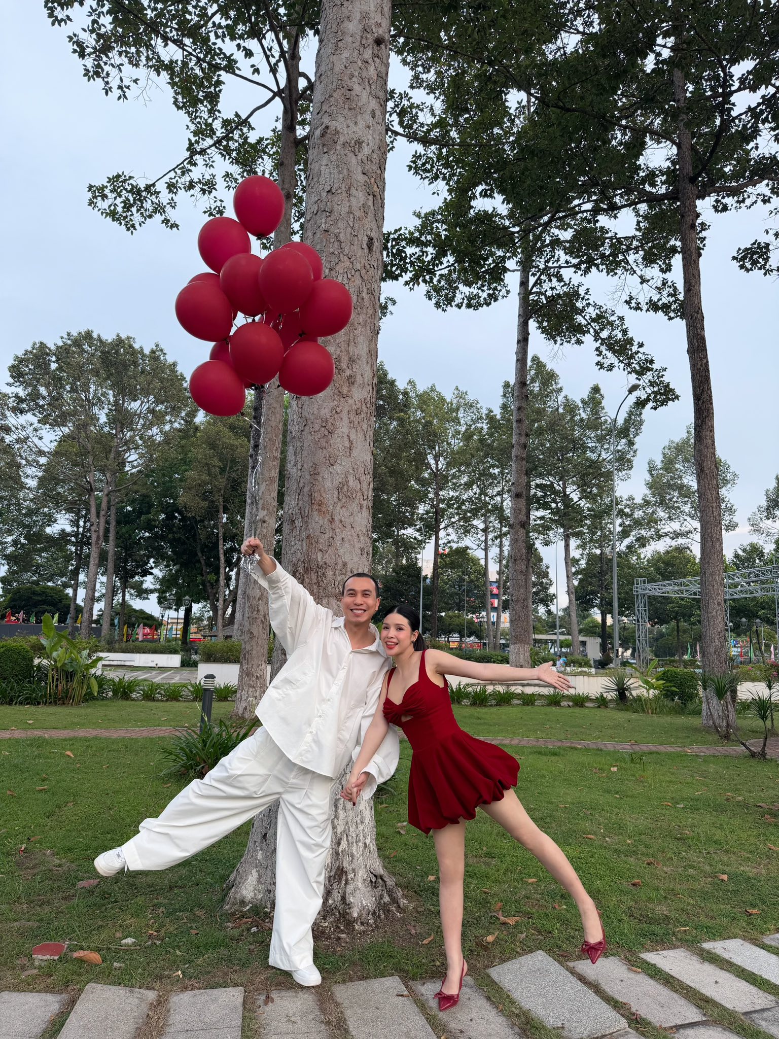 Mẹ đơn th&acirc;n 2 con lấy chồng "trai t&acirc;n": Từng bị mẹ chồng dằn mặt phản đối suốt 1 năm, giờ quay xe 180 độ- Ảnh 2.