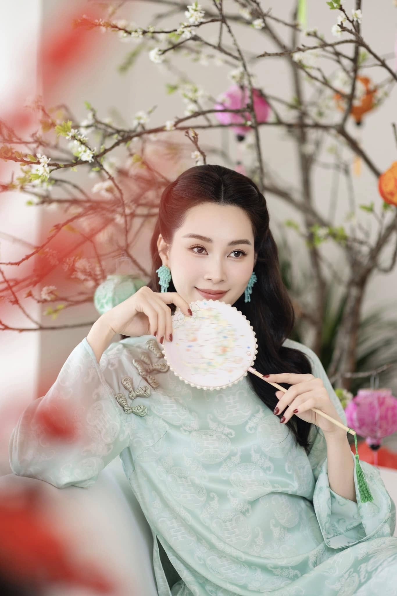 Nhan sắc của Hoa hậu Việt mệnh danh "thần ti&ecirc;n tỷ tỷ" thay đổi ra sao? - Ảnh 7.