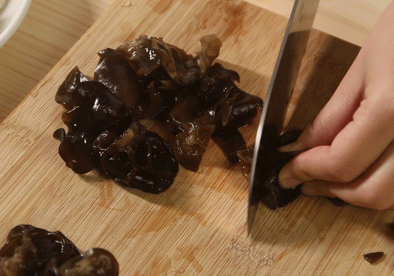 Thấy loại hoa này mua ngay để nấu 3 món ăn vừa ngon lại giúp thanh nhiệt, giải độc, lưu thông khí gan... 37 canh dau phu hoa hien 3 17756653330041434399332 1775717664447 17757176646721600804029