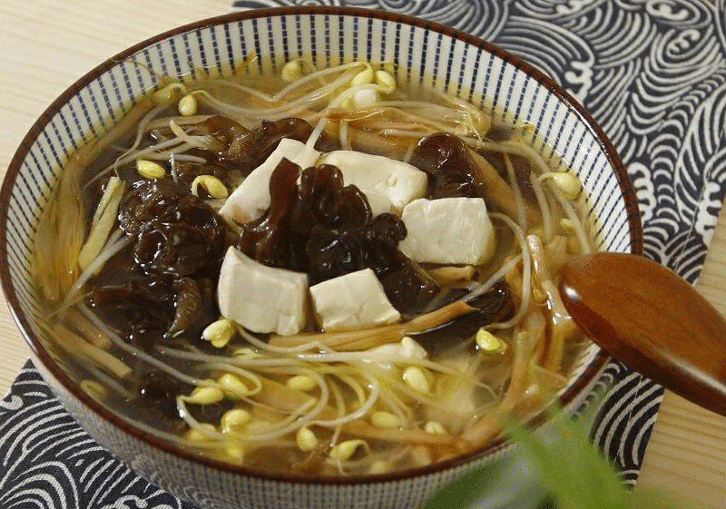 Thấy loại hoa này mua ngay để nấu 3 món ăn vừa ngon lại giúp thanh nhiệt, giải độc, lưu thông khí gan... 34 canh dau phu hoa hien ava 1775665333054546647149 1775717661501 1775717661980744736435