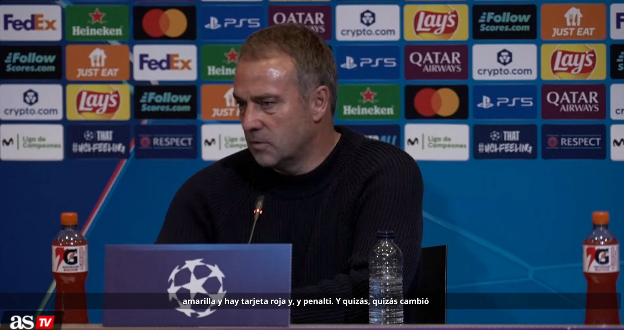 Barcelona thua đau, chuyên gia tranh cãi về quả phạt đền bị bỏ quên - Ảnh 1.