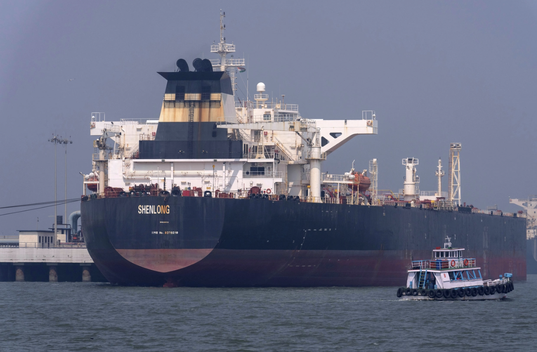 Iran muốn thu ph&iacute; qua eo biển Hormuz bằng Bitcoin? - Ảnh 1.