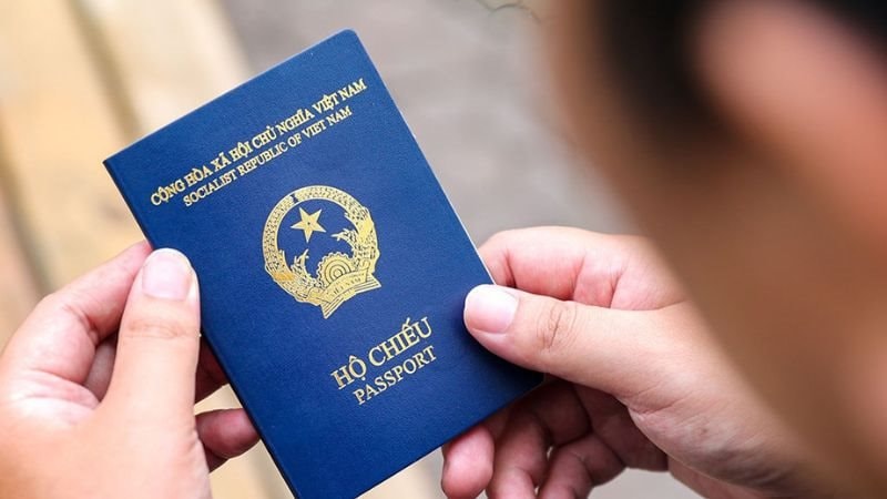 Công an hướng dẫn quan trọng cho người dân khi làm hộ chiếu năm 2026 - Ảnh 1.