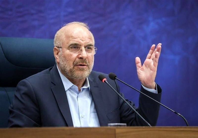 Chủ tịch Quốc hội Iran chế giễu tổng thống Mỹ, tuy&ecirc;n bố chiến dịch Hormuz thất bại - Ảnh 1.