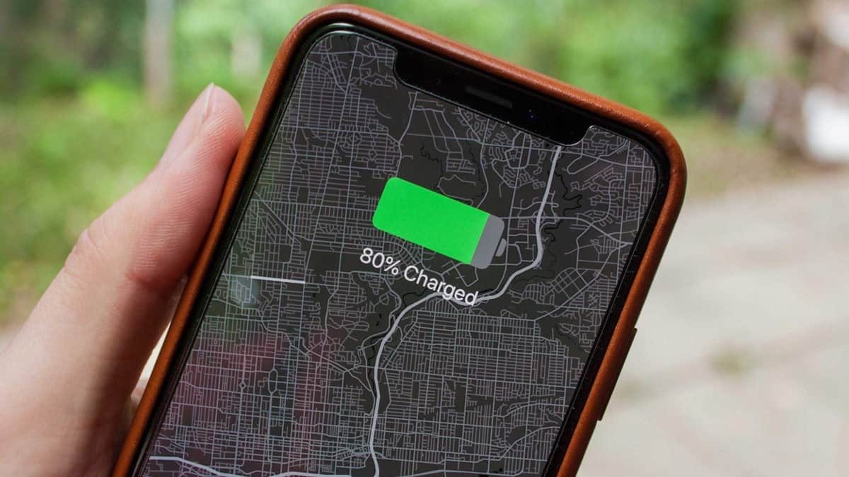 Sạc pin điện thọai đến 80 % c&oacute; thực sự tốt cho smartphone của bạn kh&ocirc;ng? - Ảnh 1.