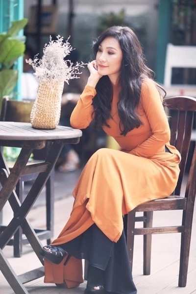 Đ&acirc;y ch&iacute;nh l&agrave; bạch nguyệt quang đầu ti&ecirc;n của Vbiz: D&agrave;n sao nam c&ocirc;ng khai y&ecirc;u đơn phương, đẹp từ c&aacute;i t&ecirc;n đến t&iacute;nh c&aacute;ch- Ảnh 5.