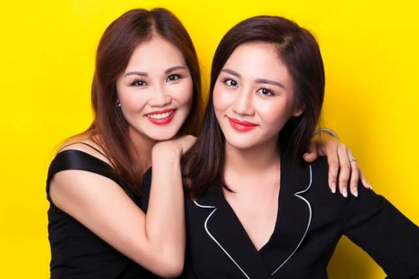 Nữ Đại t&aacute; l&agrave; NSND đ&igrave;nh đ&aacute;m: Mẹ Văn Mai Hương đến gặp t&ocirc;i bảo "n&oacute; sợ b&agrave; qu&aacute;" - Ảnh 3.