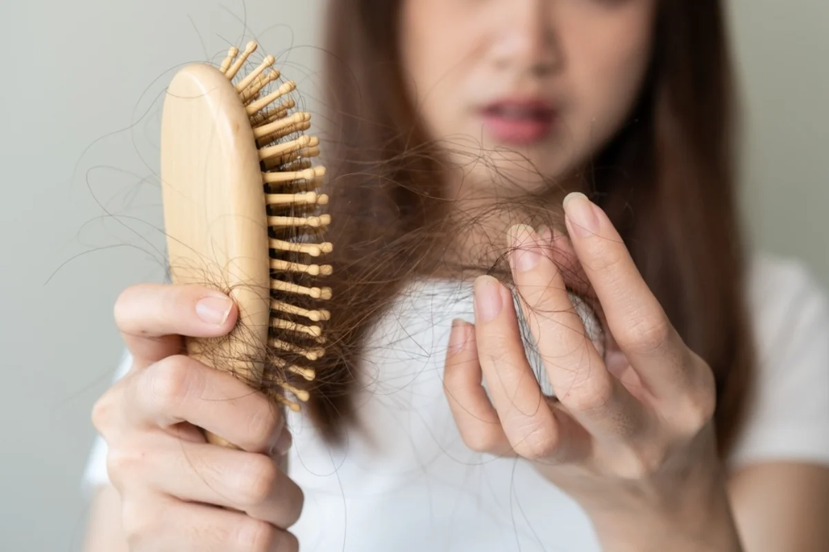 Đừng chỉ ăn trứng luộc để ngừa t&oacute;c rụng! "Nữ thần kh&ocirc;ng tuổi" Th&aacute;i Y L&acirc;m lu&ocirc;n l&agrave;m việc n&agrave;y trước 21h30 cho da đẹp t&oacute;c khỏe, b&aacute;c sĩ cũng phải khen - Ảnh 2.