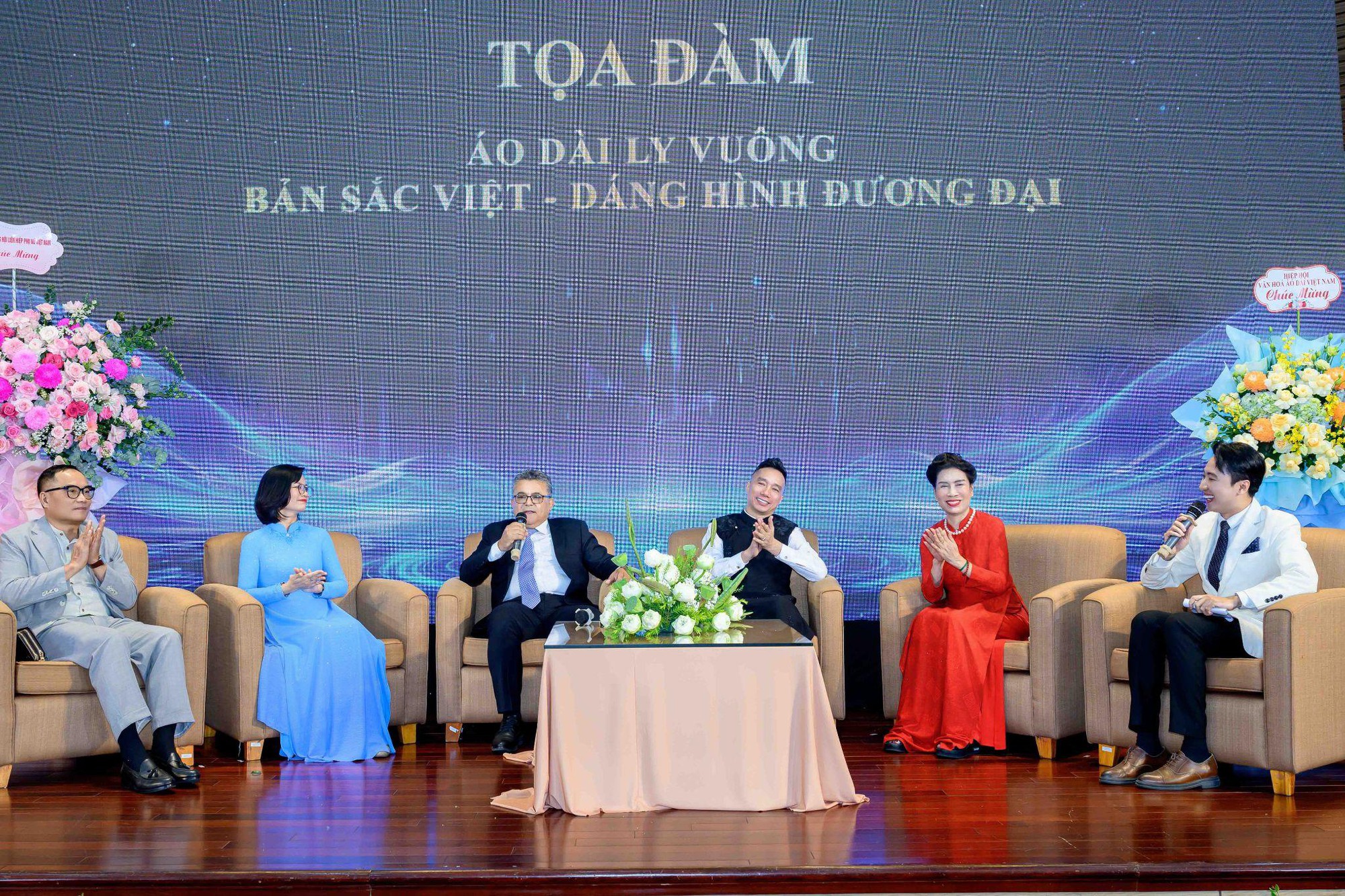 NTK Đỗ Trịnh Ho&agrave;i Nam x&aacute;c lập Kỷ lục To&agrave;n cầu - Ảnh 2.