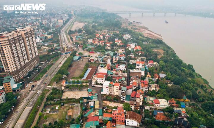 H&agrave; Nội họp xem x&eacute;t th&ocirc;ng qua si&ecirc;u dự &aacute;n Trục đại lộ cảnh quan s&ocirc;ng Hồng - Ảnh 1.