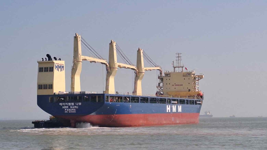 Chiến sự Trung Đ&ocirc;ng ng&agrave;y 11-5: Tổng thống Iran vạch ra 3 con đường, H&agrave;n Quốc sẽ đ&aacute;p trả vụ ở Hormuz - Ảnh 2.