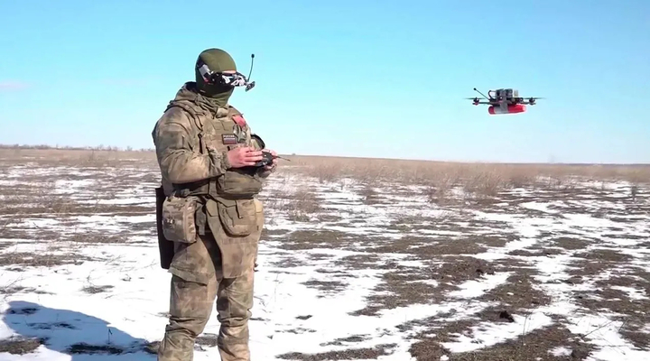 FPV drone diệt bộ binh 2026: Hiệu quả hay chỉ l&agrave; ảo tưởng trong chiến tranh hiện đại? - Ảnh 1.