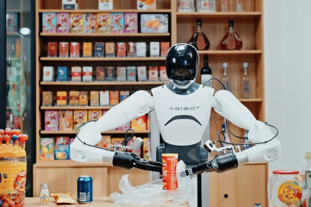 Trung Quốc v&agrave; ng&agrave;nh c&ocirc;ng nghiệp robot: Bức tranh s&aacute;ng tối năm 2026 - Ảnh 2.