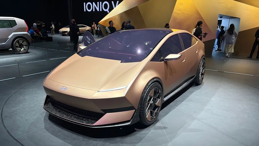Hyundai Ioniq V lộ động cơ yếu hơn cả Elantra dù dáng ‘chiến’ như Lamborghini, bù lại bằng pin hơn 600km/sạc - Ảnh 5.