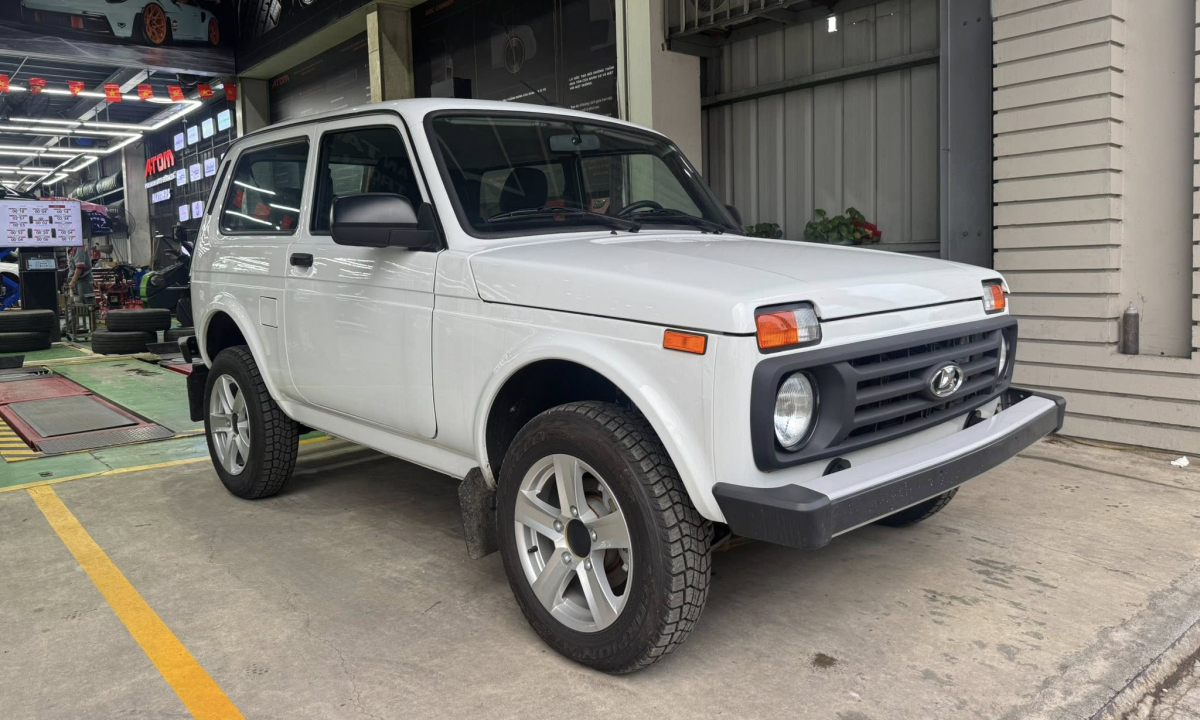 Lada Niva chưa kịp ra mắt Việt Nam đã lộ đời mới chất chơi hơn hẳn: Dáng bớt khối hộp, đèn LED, tay nắm ẩn, dễ cạnh tranh cả Jimny - Ảnh 6.