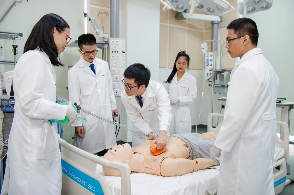 Sau 3 năm ứng cử ở Mỹ, trường ĐH của tỷ ph&uacute; Phạm Nhật Vượng vừa đ&oacute;n tin vui: Lập n&ecirc;n kỳ t&iacute;ch của Việt Nam - Ảnh 2.