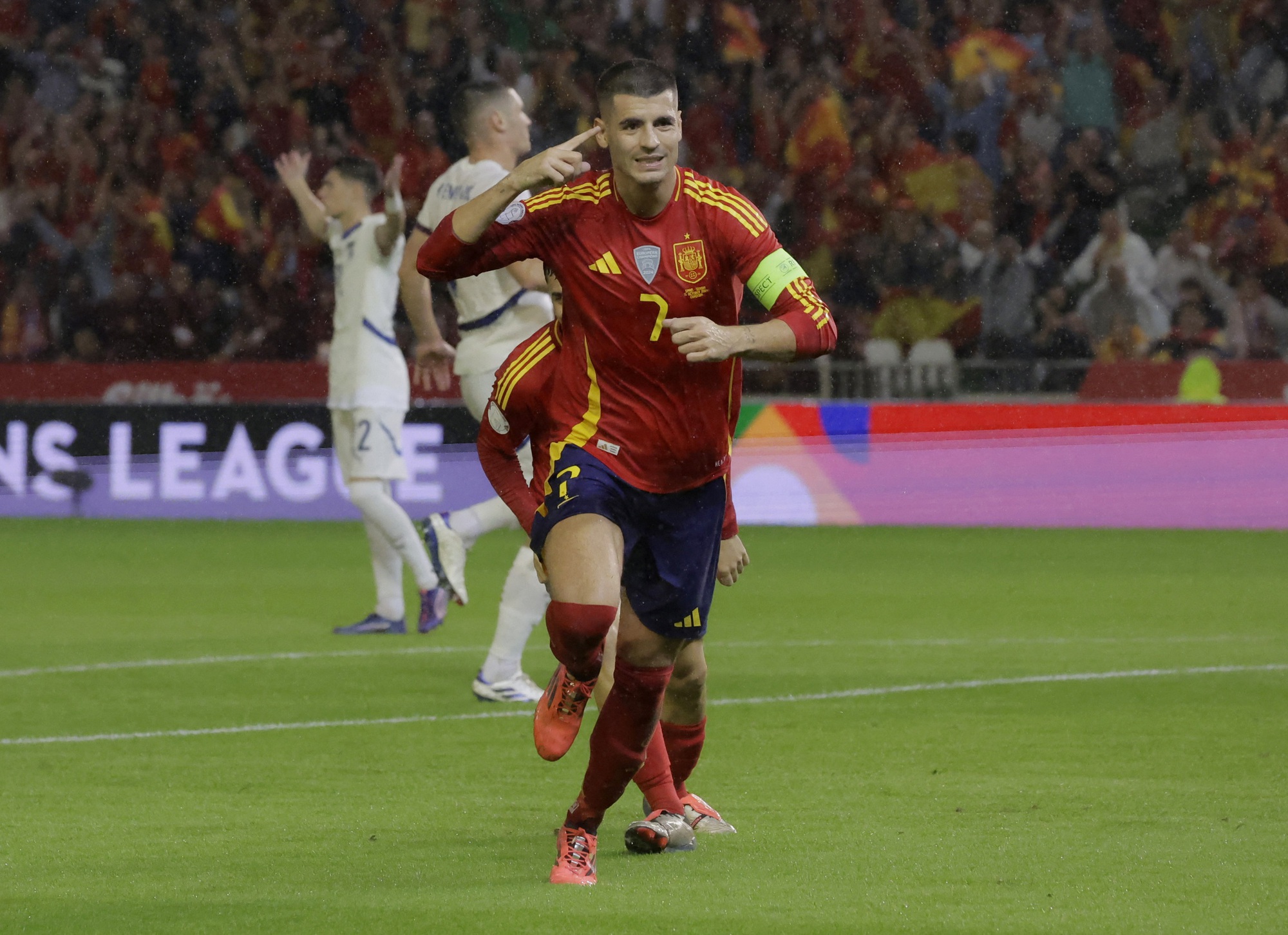 Tây Ban Nha gây sốc với danh sách sơ bộ World Cup: Đại công thần bị loại - Ảnh 1.