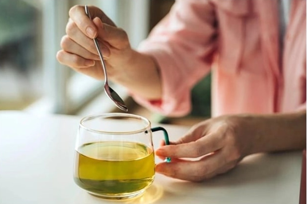 Học người Nhật c&aacute;ch chống nắng từ đầu đến ch&acirc;n: Thế n&agrave;y bảo sao l&agrave;n da của họ lu&ocirc;n trẻ hơn tuổi thật rất nhiều- Ảnh 3.
