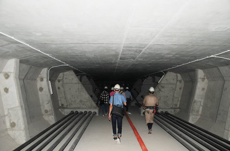 Việt Nam sở hữu "đường hầm b&iacute; ẩn" d&agrave;i 4,5km h&igrave;nh th&agrave;nh từ 88 khoang đ&uacute;c sẵn nằm trong l&ograve;ng cầu vượt biển d&agrave;i bậc nhất Đ&ocirc;ng Nam &Aacute;: C&ocirc;ng nghệ lắp gh&eacute;p quy m&ocirc; lớn lần đầu được &aacute;p dụng - Ảnh 2.
