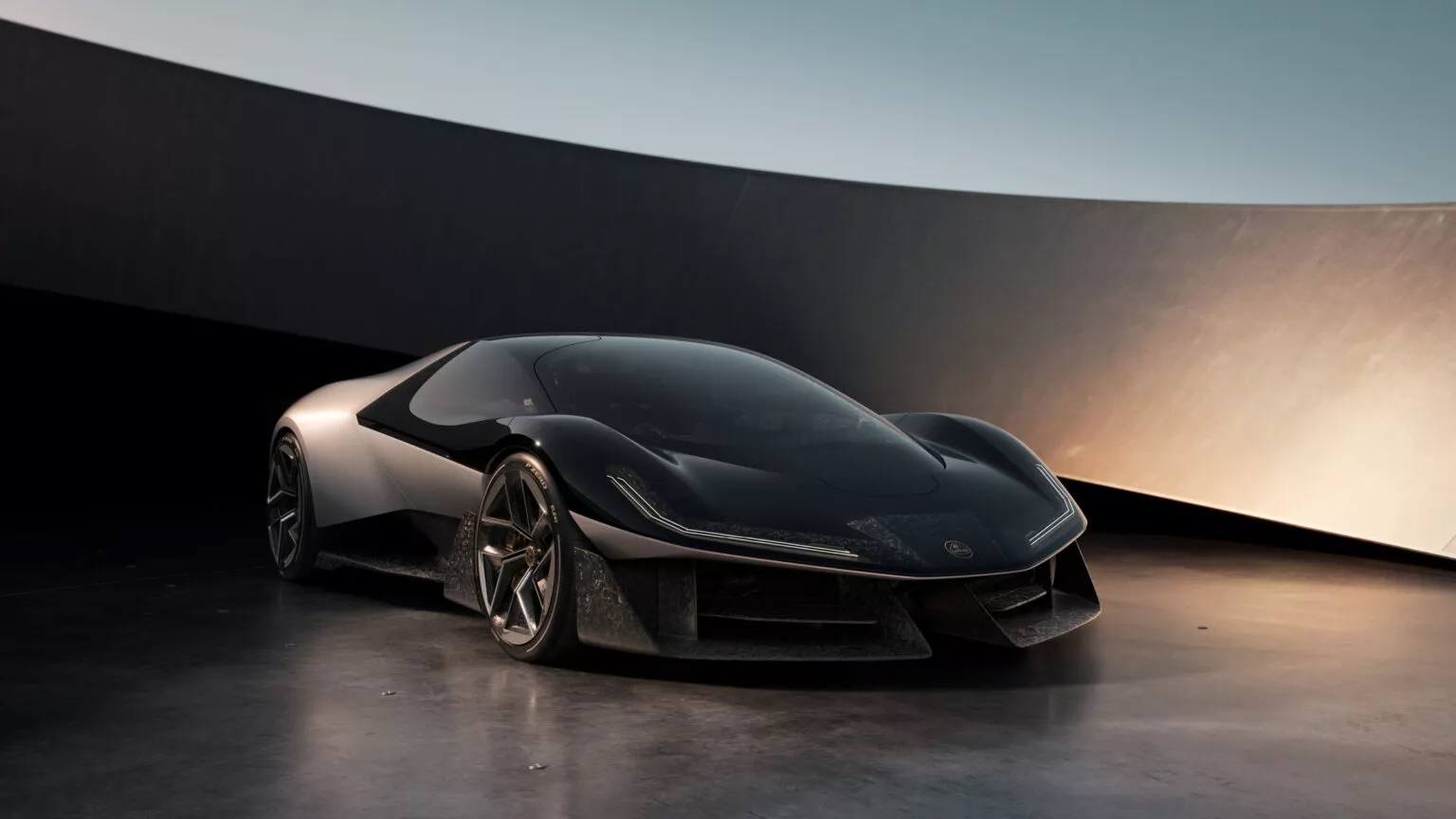 Hãng vừa vào Việt Nam sắp làm siêu xe gần 1.000 mã lực: Động cơ V8 hybrid 'học' Porsche 911 Turbo, bổ sung cả Emira mạnh nhất lịch sử- Ảnh 3. Hãng vừa vào Việt Nam sắp làm siêu xe gần 1.000 mã lực: Động cơ V8 hybrid 'học' Porsche 911 Turbo, bổ sung cả Emira mạnh nhất lịch sử- Ảnh 3.
