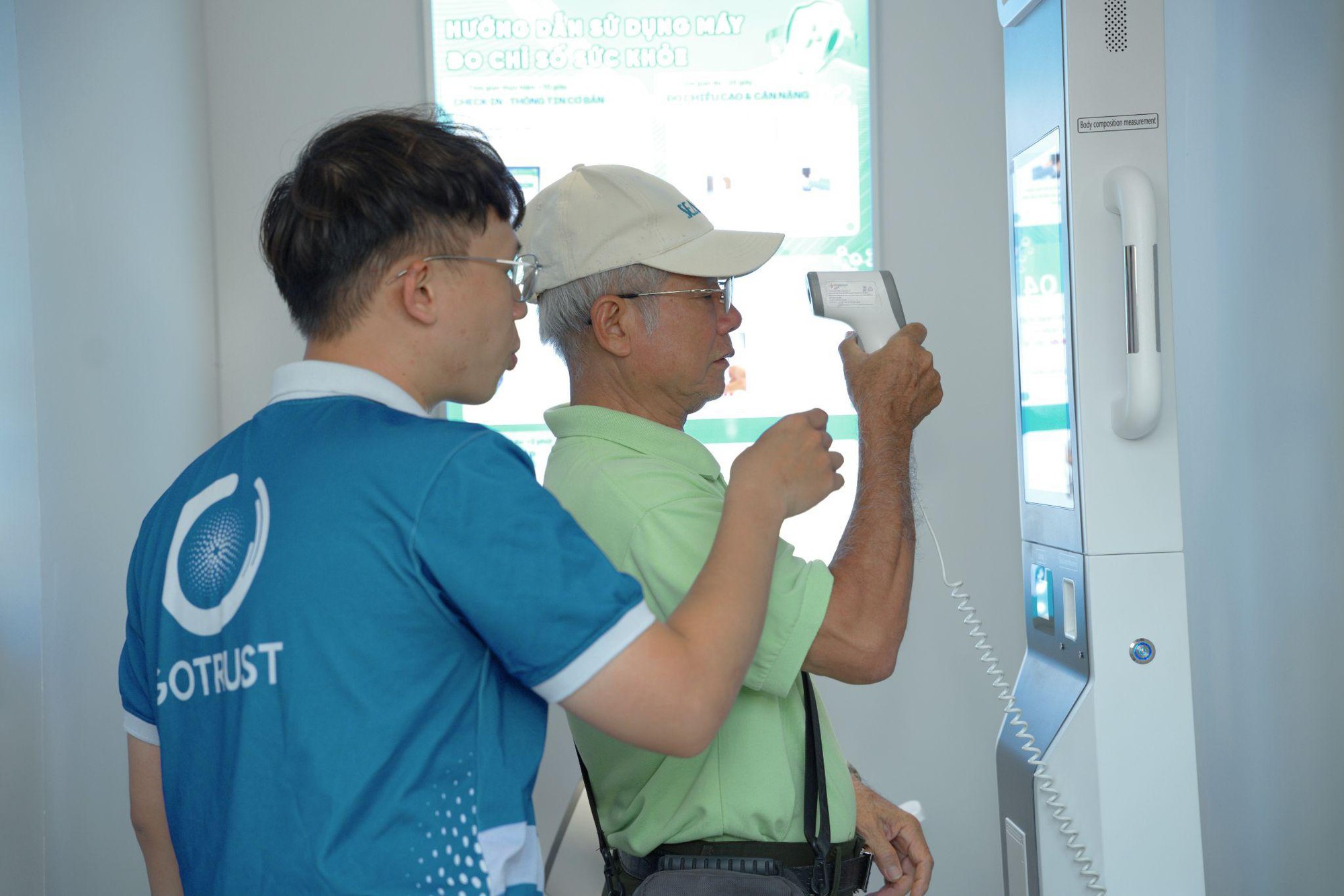 Chính phủ thúc đẩy mở rộng mô hình đột phá “Trạm Công dân số”, hướng đến xây dựng quốc gia số bền vững - Ảnh 4. Chính phủ thúc đẩy mở rộng mô hình đột phá “Trạm Công dân số”, hướng đến xây dựng quốc gia số bền vững - Ảnh 4.