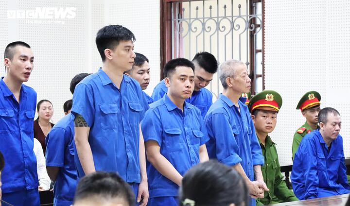 Bạn g&aacute;i B&ugrave;i Đ&igrave;nh Kh&aacute;nh bị đề nghị &aacute;n treo trong vụ &aacute;n ma t&uacute;y năm 2026 - Ảnh 1.