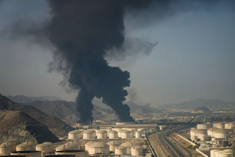 Tại sao Iran "bực mình" UAE? - Ảnh 1.