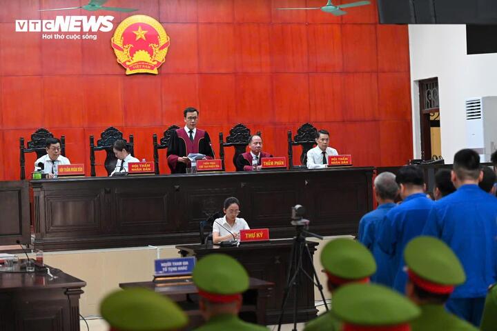 Triệu Nguyễn H&ograve;ai Thương l&atilde;nh 15 th&aacute;ng t&ugrave; treo trong vụ &aacute;n B&ugrave;i Đ&igrave;nh Kh&aacute;nh - Ảnh 2.