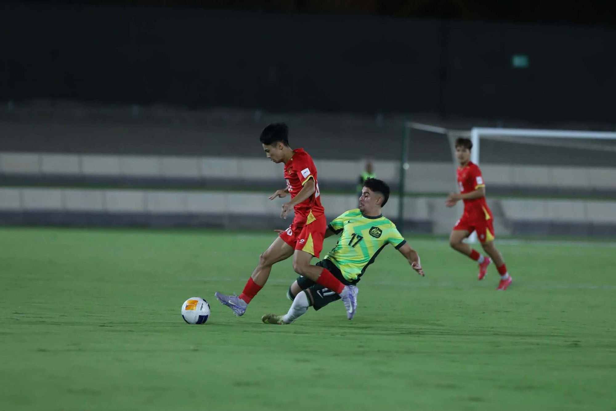 Trượt tấm vé bán kết, tuyển Việt Nam nhận bài học lớn trước ngày dự World Cup - Ảnh 2. Trượt tấm vé bán kết, tuyển Việt Nam nhận bài học lớn trước ngày dự World Cup - Ảnh 2.