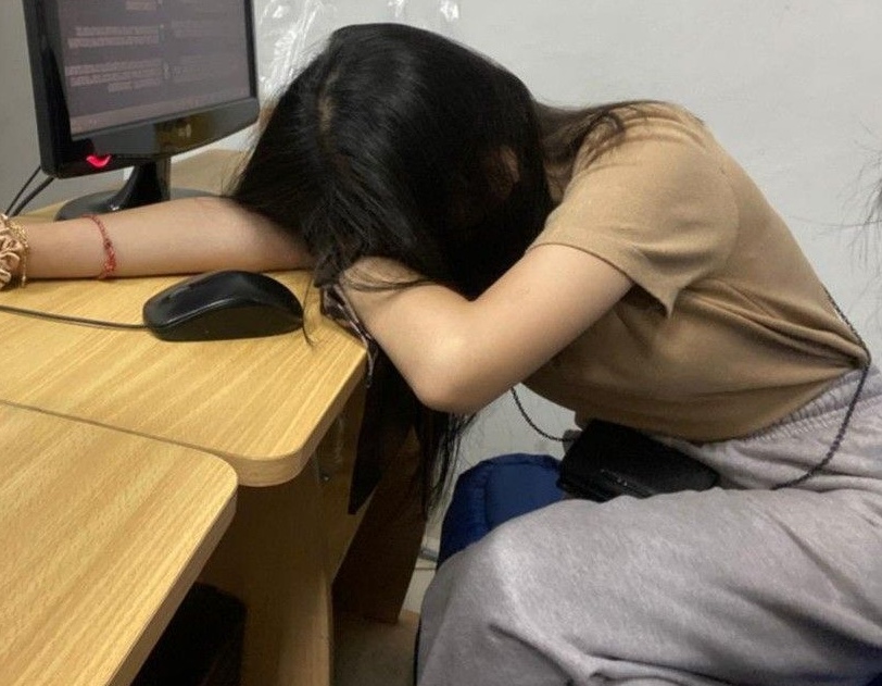 Một phụ nữ 35 tuổi bữa n&agrave;o cũng ăn x&agrave; l&aacute;ch, 6 th&aacute;ng sau b&aacute;c sĩ ngạc nhi&ecirc;n: "C&ocirc; đ&atilde; ăn g&igrave; vậy?" - Ảnh 1.