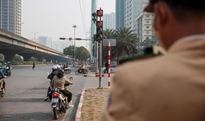Tất cả người tham gia giao th&ocirc;ng ch&uacute; &yacute; th&ocirc;ng b&aacute;o mới nhất từ Cục CSGT về đ&egrave;n t&iacute;n hiệu - Ảnh 1.