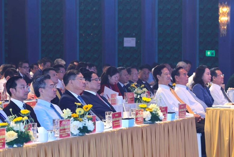 Đặc khu lớn nhất Việt Nam vừa chứng kiến một kỷ lục hơn 1,6 triệu tỷ đồng, đứng trước cơ hội lịch sử - Ảnh 2.