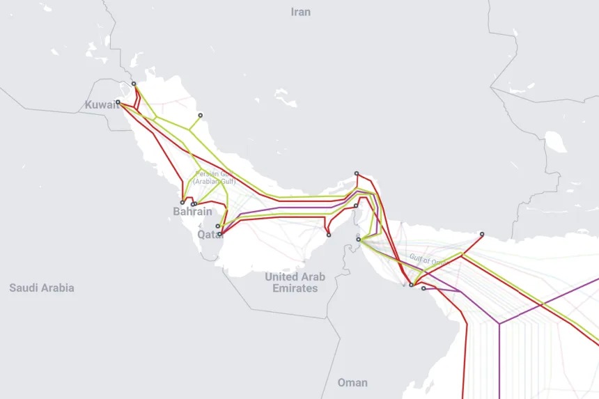 Hormuz kh&ocirc;ng chỉ c&oacute; dầu: Iran đang nắm một &ldquo;c&ocirc;ng tắc&rdquo; c&oacute; thể khiến cả thế giới t&ecirc; liệt - Ảnh 2.