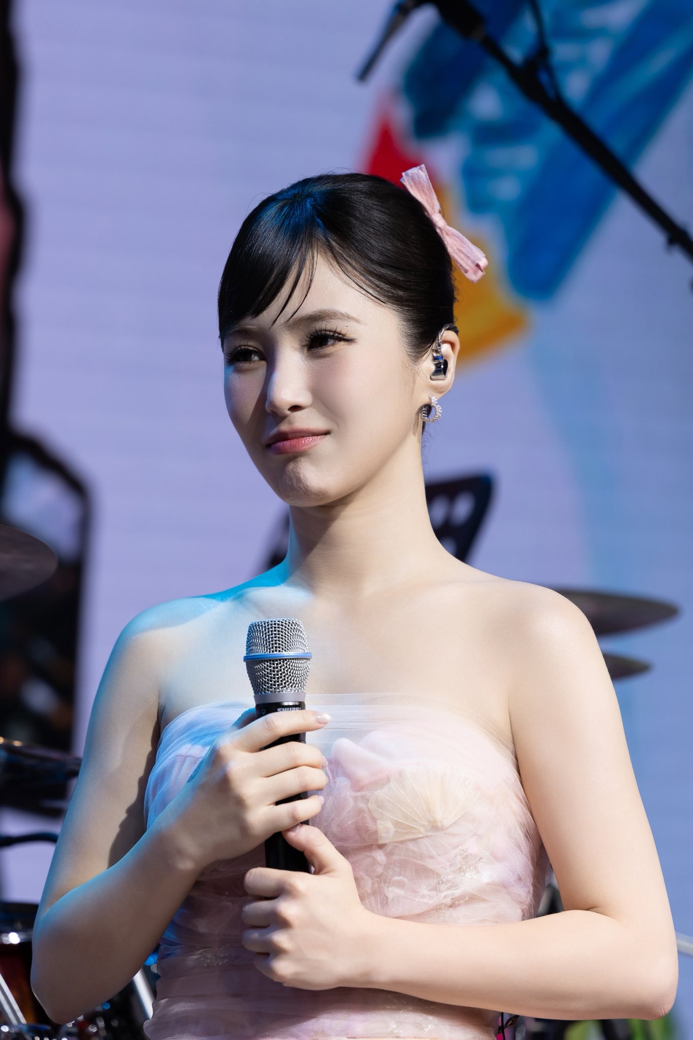 Nữ ca sĩ qu&ecirc; Nghệ An l&agrave; đại gia ngầm showbiz, U40 muốn t&igrave;m 1 người đ&agrave;n &ocirc;ng hiền l&agrave;nh để nương tựa - Ảnh 3.