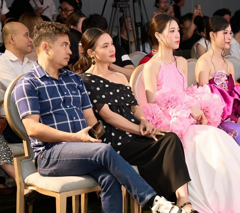 NSND Phạm Phương Thảo xuất hiện cùng chồng tại sự kiện của 1 thạc sĩ – trung tá- Ảnh 1.